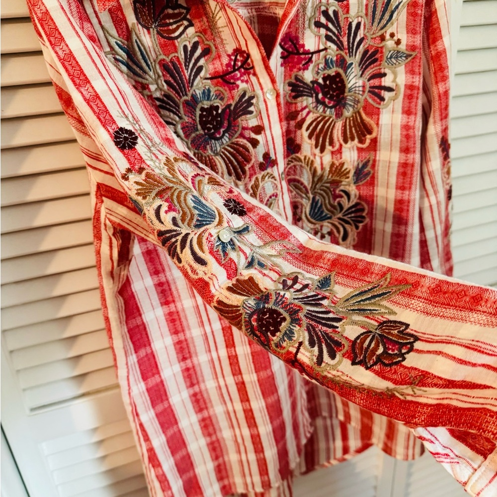 Long sleeve embroidered shirt